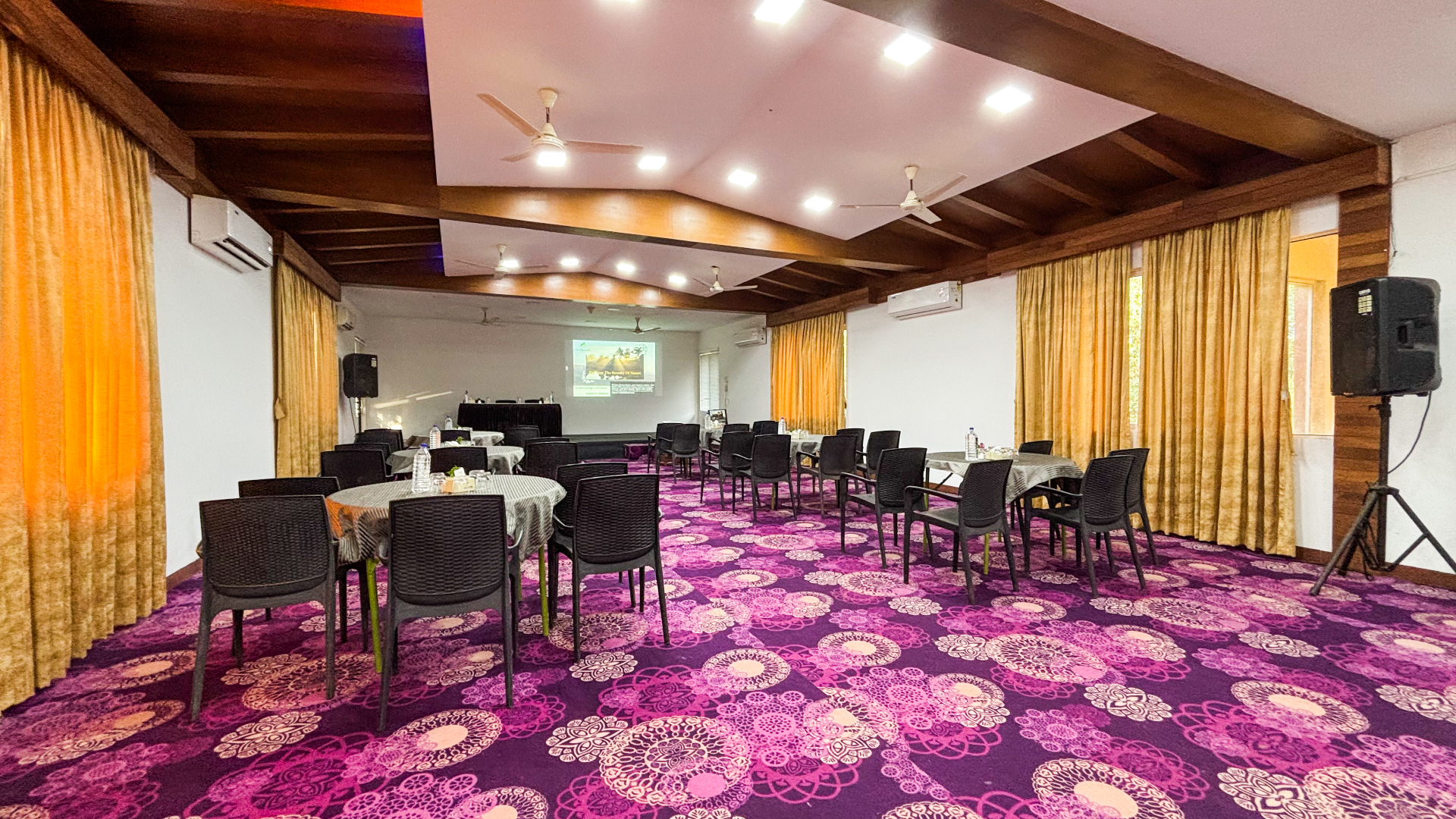 Banquet hall set up theatre-style for a corporate session